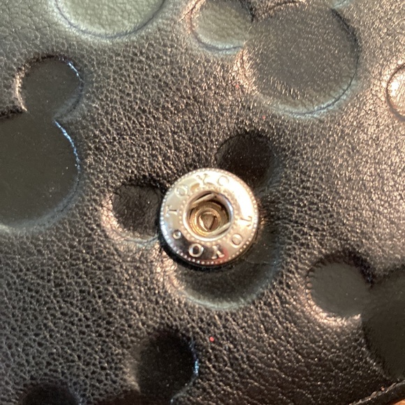 Mickey Mouse Wallet - Picture 8 of 9